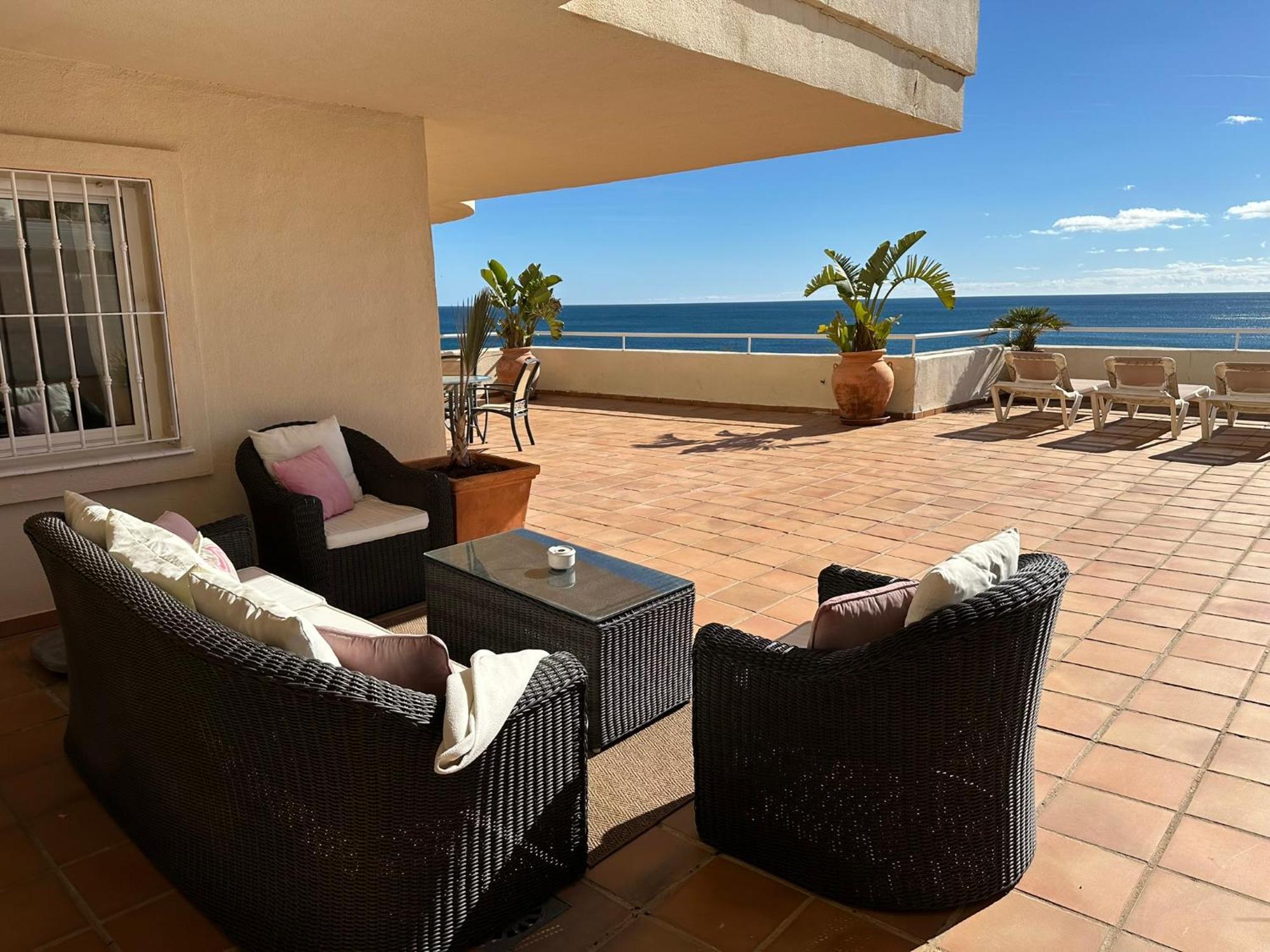 Apartments Bermuda Beach Estepona Dış mekan fotoğraf