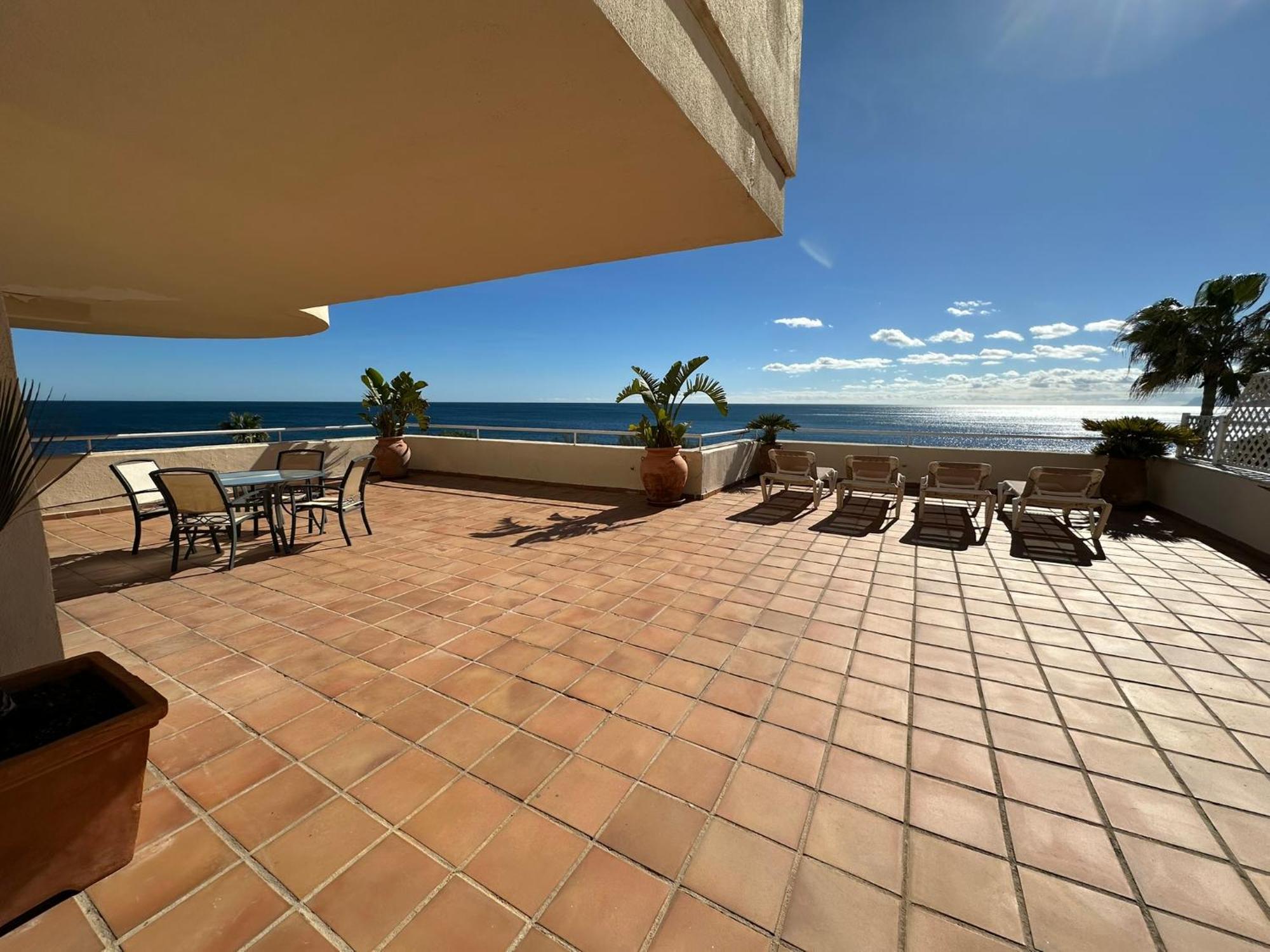Apartments Bermuda Beach Estepona Dış mekan fotoğraf