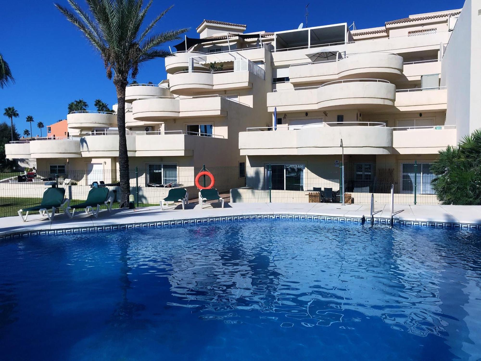 Apartments Bermuda Beach Estepona Dış mekan fotoğraf